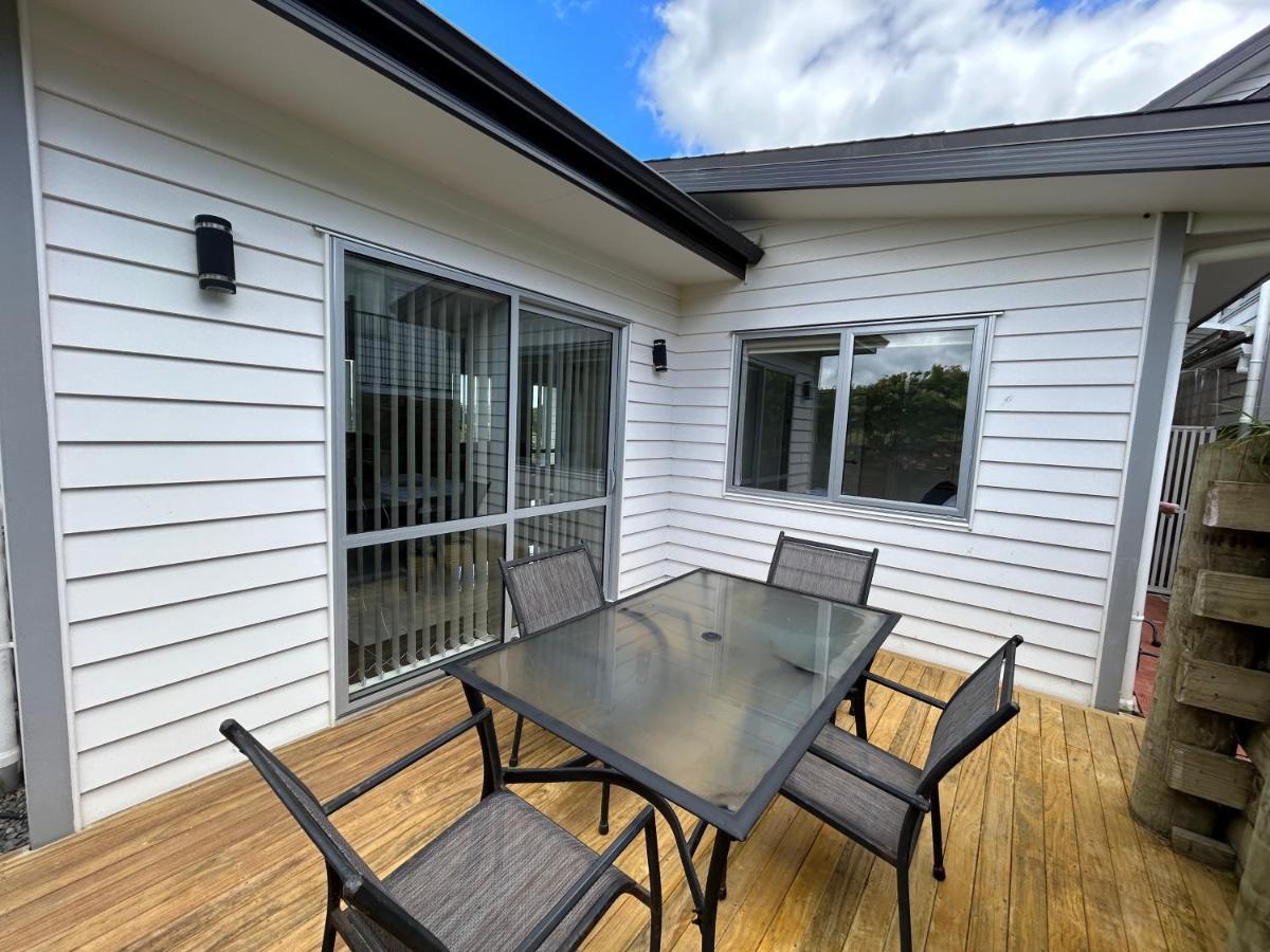 Cross Roads Apartment Pokeno Exterior photo